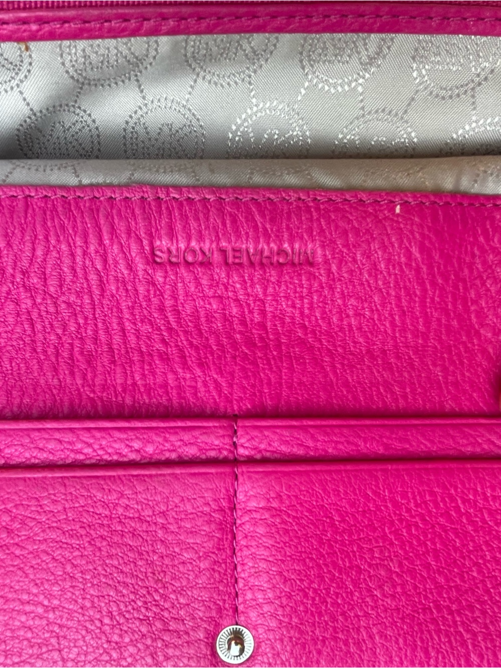 Michael Kors Hot Pink Pebbled Leather Wallet with Gold Logo - Picture 5 of 5